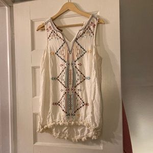 Cute embroidered tank top!